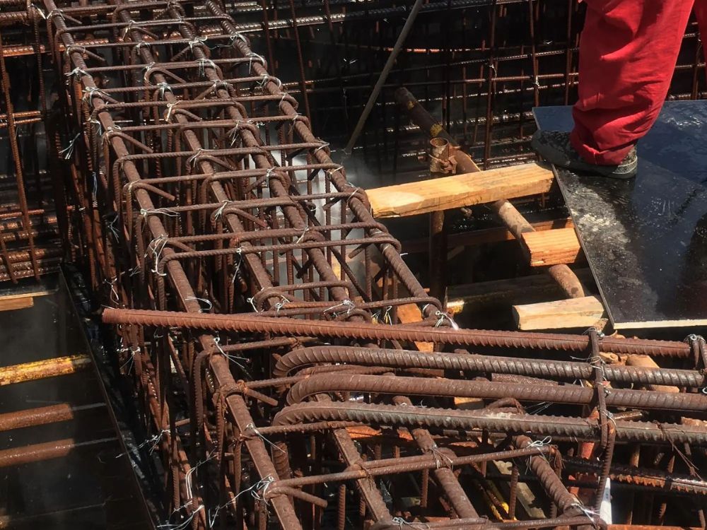 工地鋼筋生銹怎么辦？