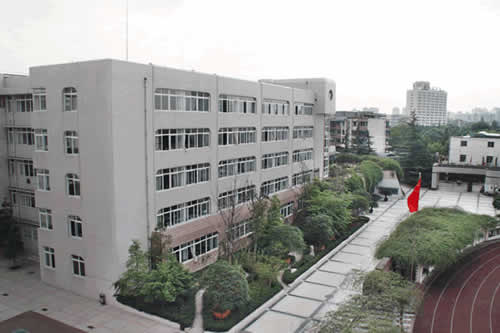 列五中學(xué)石公辦還是民辦？
