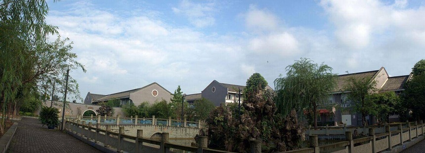 安仁中學(xué)地址在哪里？