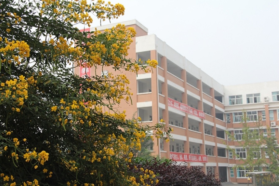 綿陽南山中學(xué)實(shí)驗(yàn)學(xué)校學(xué)費(fèi)貴不貴？