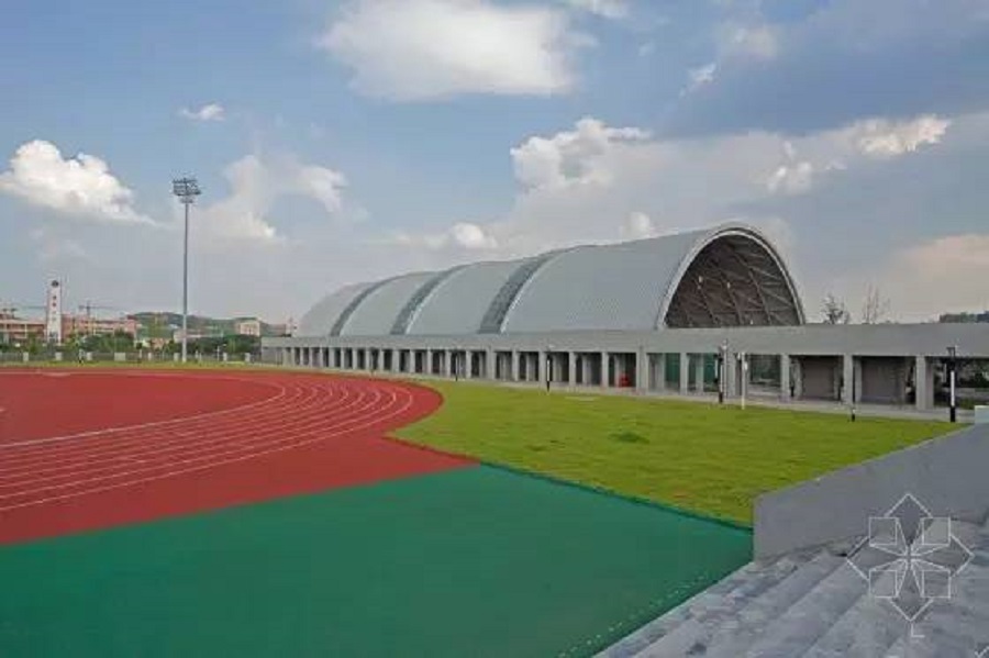 綿陽市奧林匹克體育學(xué)校學(xué)費(fèi)貴嗎？