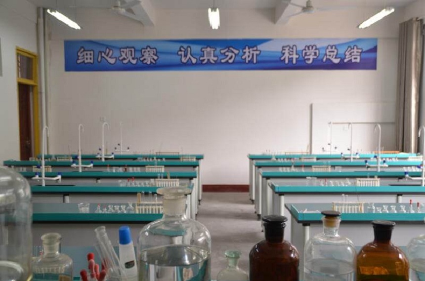 龍臺(tái)中學(xué)2020年招生計(jì)劃人數(shù)是多少？