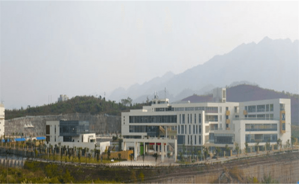古藺縣古藺中學環(huán)境怎么樣？