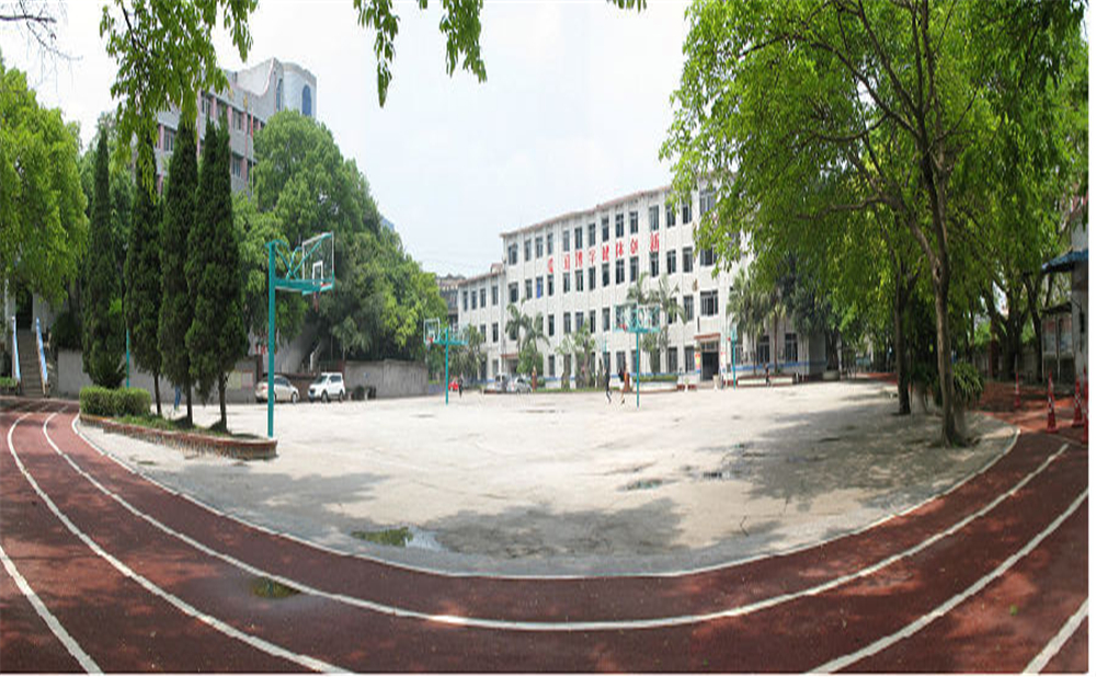 內江鐵路中學學校詳細地址在什么地方？