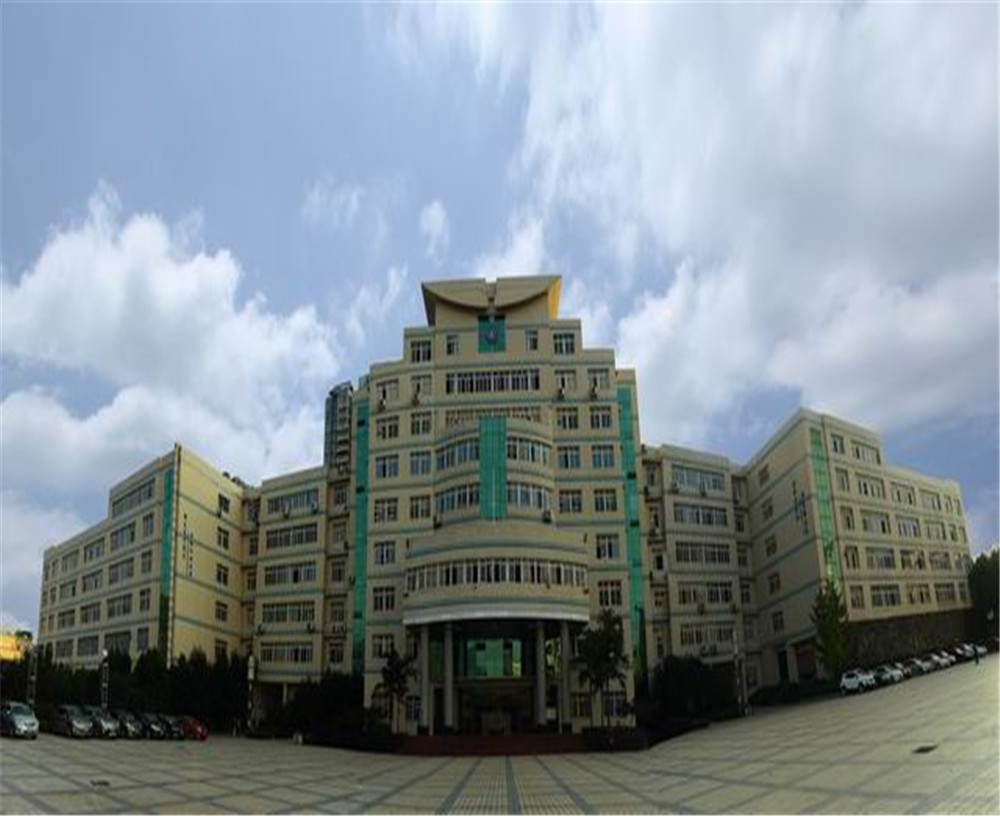 達(dá)州市第一中學(xué)2020年中考錄取分?jǐn)?shù)線多少分？