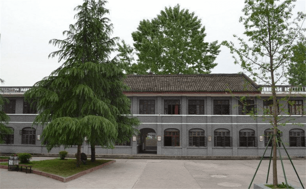 閬中市柏埡中學(xué)學(xué)校環(huán)境怎么樣？