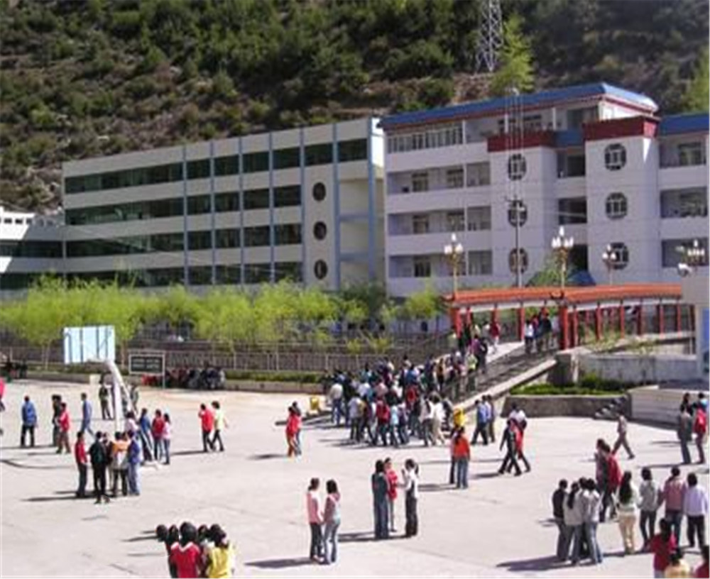 康定縣民族中學2020年的招生計劃公布了嗎？