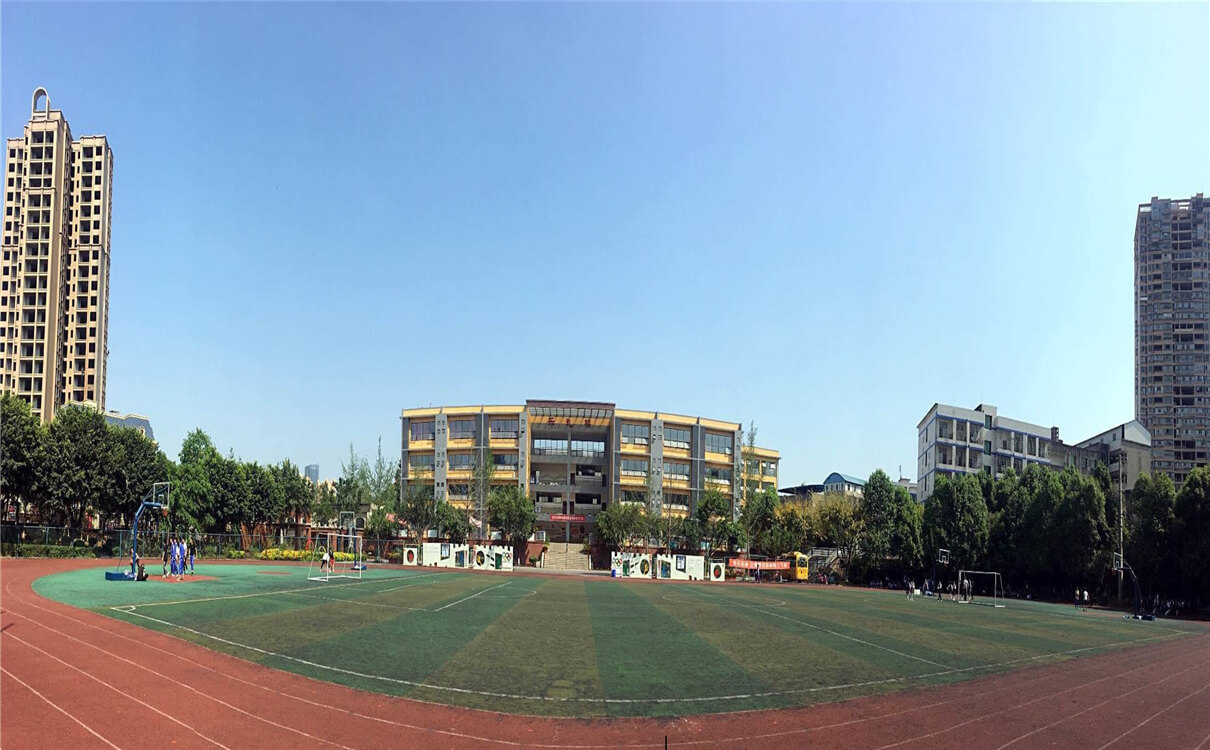 仁壽華達(dá)高中的高中怎么樣？