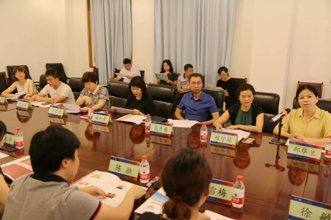 成都七中實驗學(xué)校的錄取分?jǐn)?shù)線是多少？"七中實驗.jpg"
