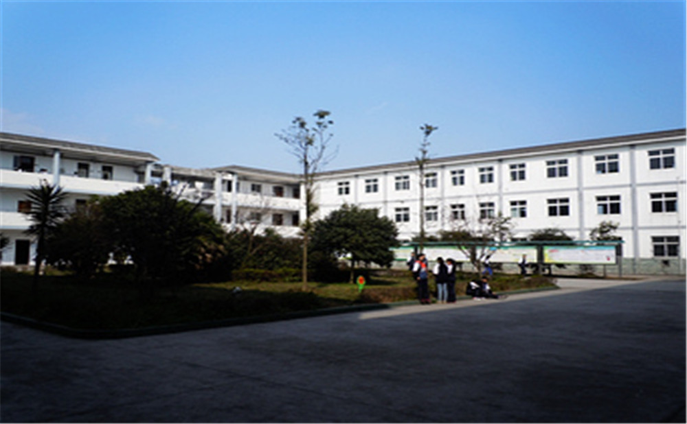 郫縣三中2020年招生計劃是多少？