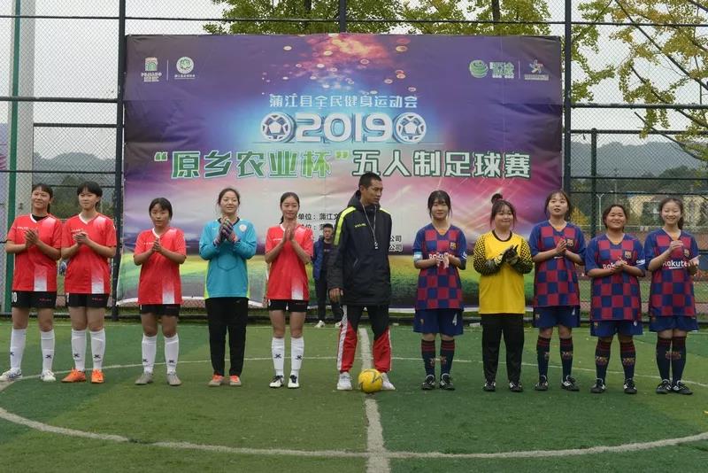 蒲江中學(xué)2020年的招生計(jì)劃是多少？