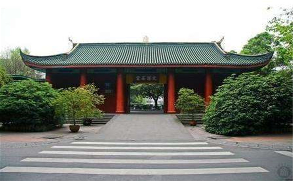 成都石室中學(xué)2020年招生標(biāo)準(zhǔn)是什么？