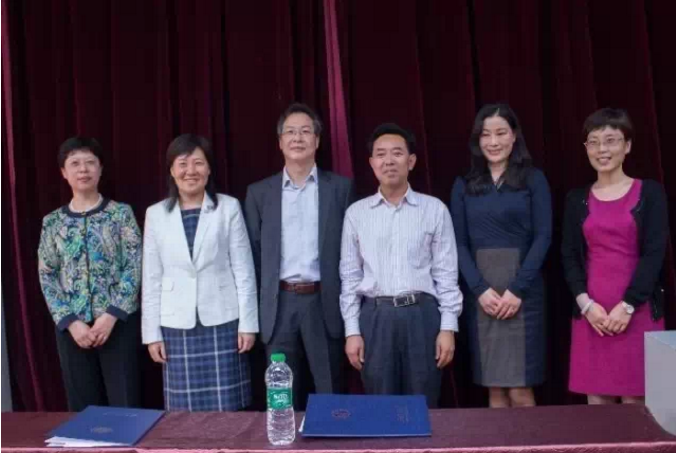 西南交通大學(xué)附屬中學(xué)的本科升學(xué)率是多少？