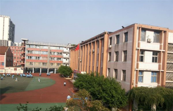 通錦中學的本科升學率是多少？