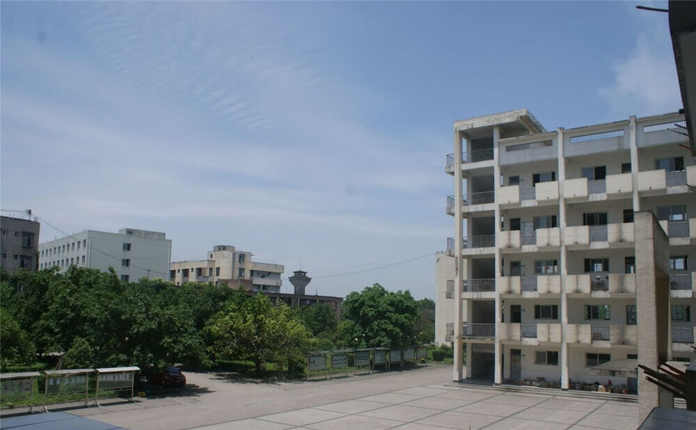 高埂中學(xué)2020年招生標(biāo)準(zhǔn)在哪兒看？