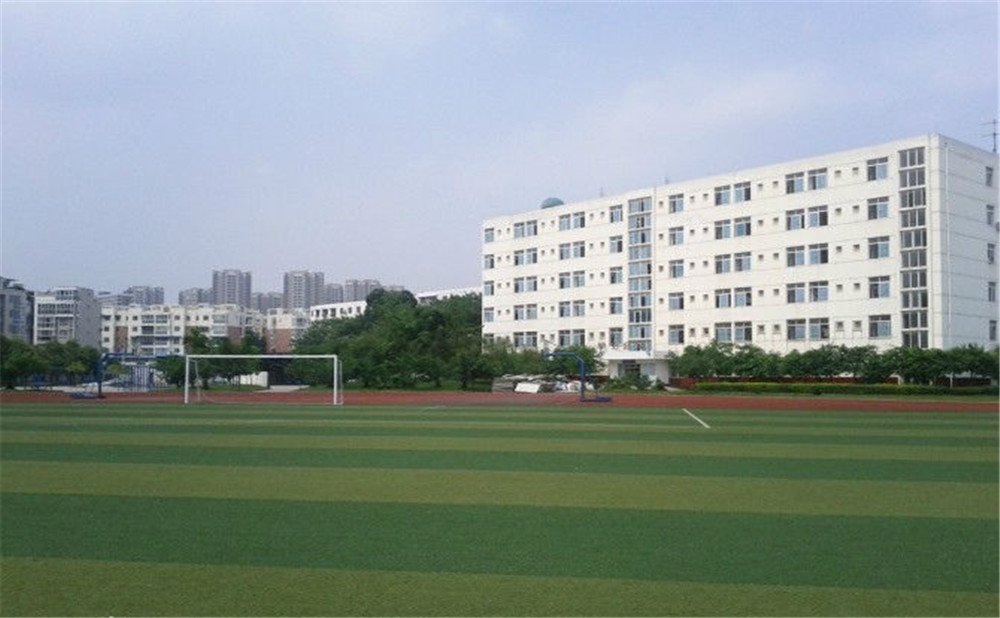 2020年龍泉二中計(jì)劃招多少人？