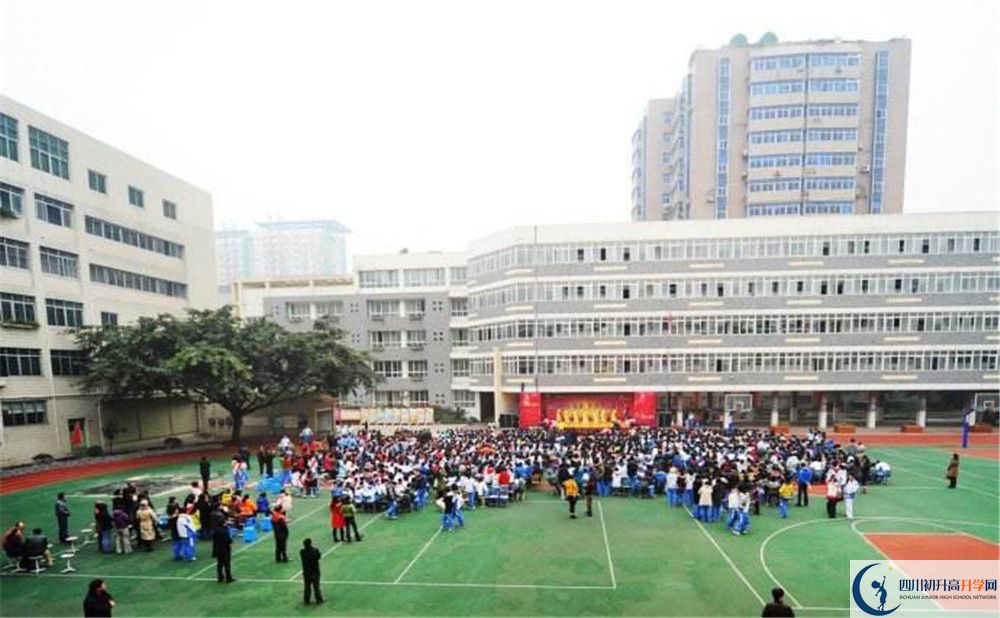 2020年成都十一中報(bào)名的條件是什么？