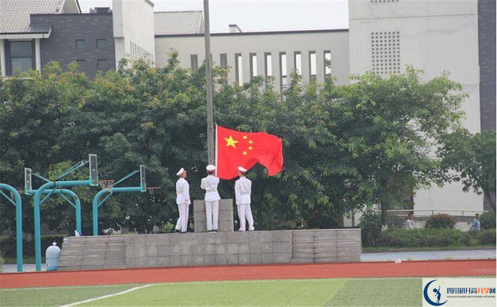 石室白馬中學(xué)2020年的分?jǐn)?shù)線是多少？