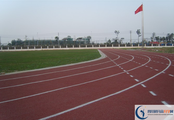 四川師范大學(xué)附屬第三實(shí)驗(yàn)中學(xué)這所學(xué)校怎么樣？
