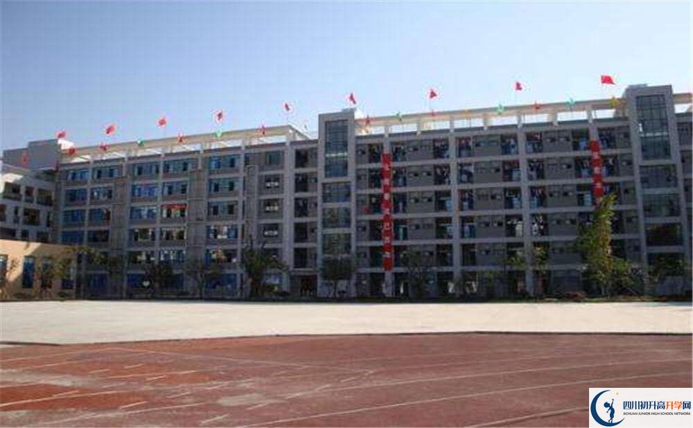 成都十二中（四川大學(xué)附屬中學(xué)）的老師好不好？