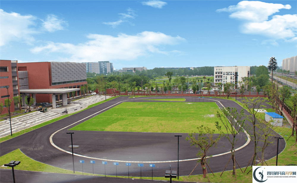 電子科技大學實驗中學的高中住宿好不好？