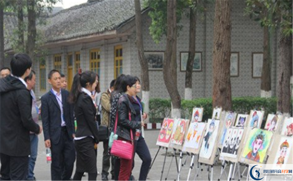 強(qiáng)項(xiàng)實(shí)驗(yàn)中學(xué)的高中住宿好不好？