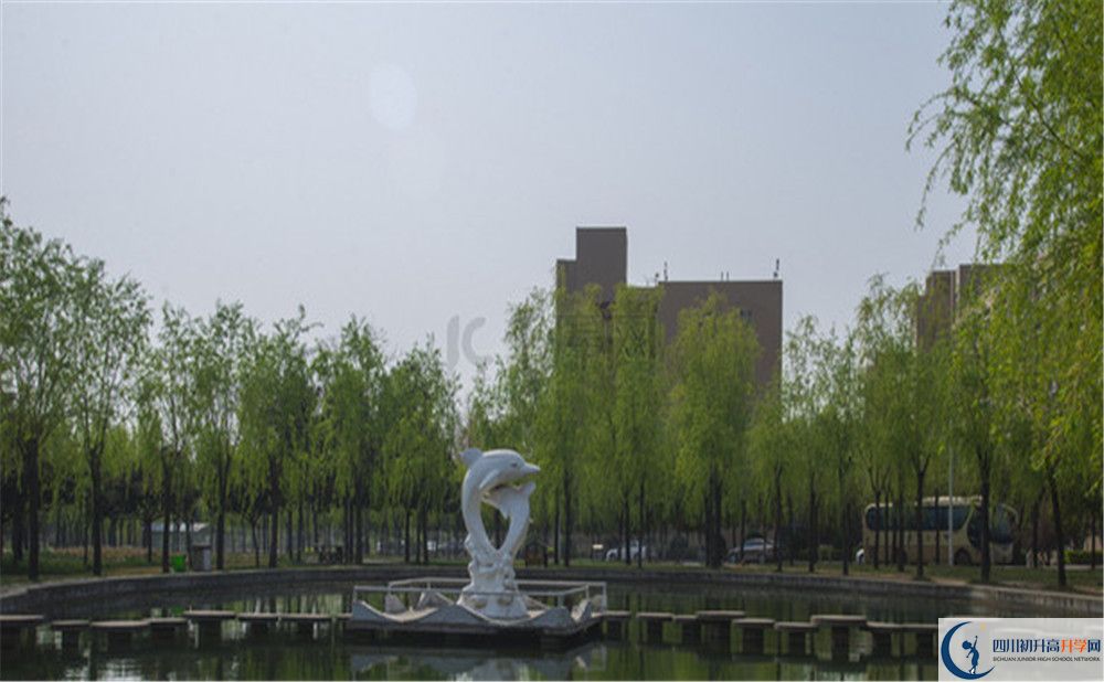 蜀城中學(xué)初升高向外地招生嗎？