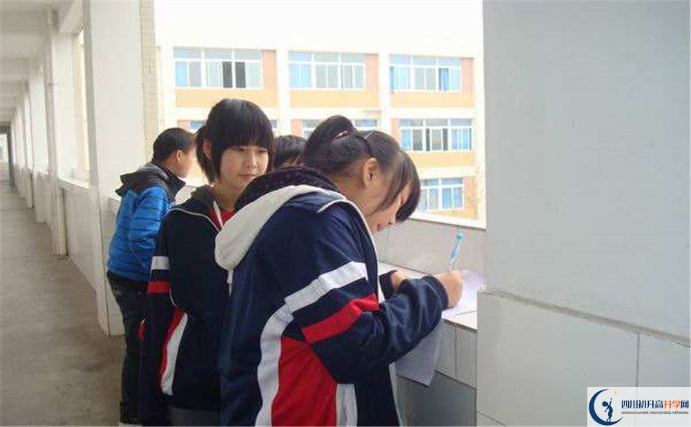 大邑縣實驗中學(xué)的自主招生分?jǐn)?shù)是多少分？