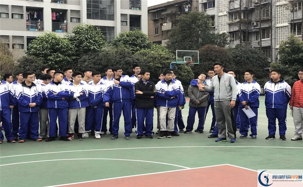成都大學(xué)附屬中學(xué)初升高難不難？