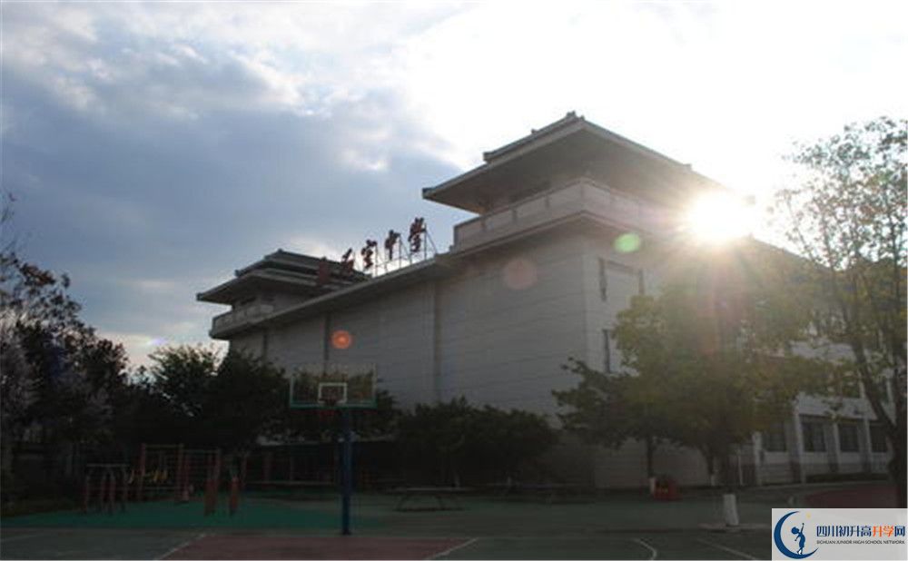 成都石室中學(xué)北湖校區(qū)2020年保送清華北大的人數(shù)有多少？