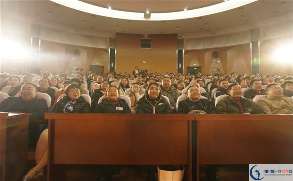 2020成都十二中高考重點(diǎn)大學(xué)升學(xué)率高不高？