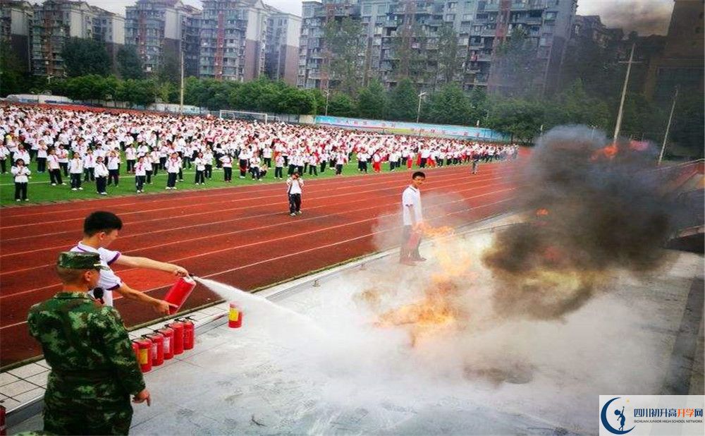 都江堰外國語實(shí)驗(yàn)學(xué)校高2020屆高三理綜階段檢測試題難嗎？