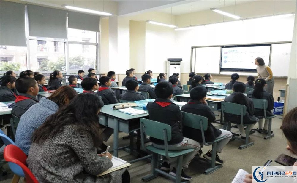 2020成都樹德中學(xué)高三英語期末試卷在哪看？