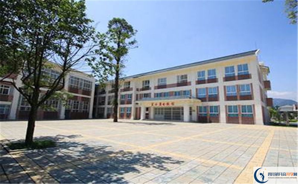 青城山高級(jí)中學(xué)高2020屆高三階段檢測(cè)試題語(yǔ)文難嗎？
