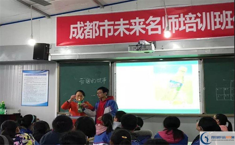 簡陽實驗中學高2020屆高三階段檢測試題語文難嗎？