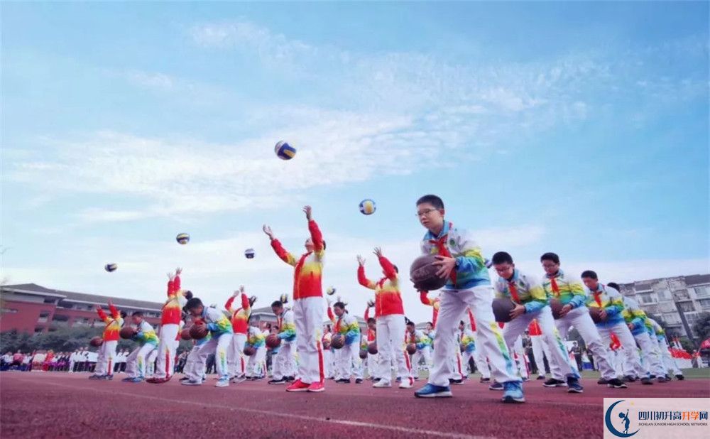 2020年成都七中萬達(dá)學(xué)校軍訓(xùn)時間安排在哪看？