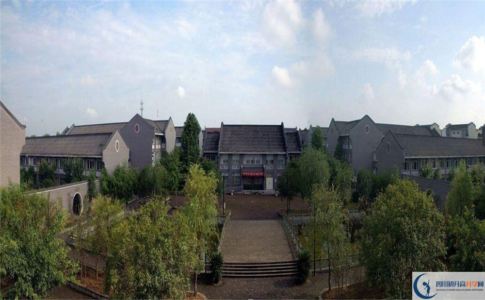 安仁中學(xué)平行班中考重點(diǎn)率是多少？
