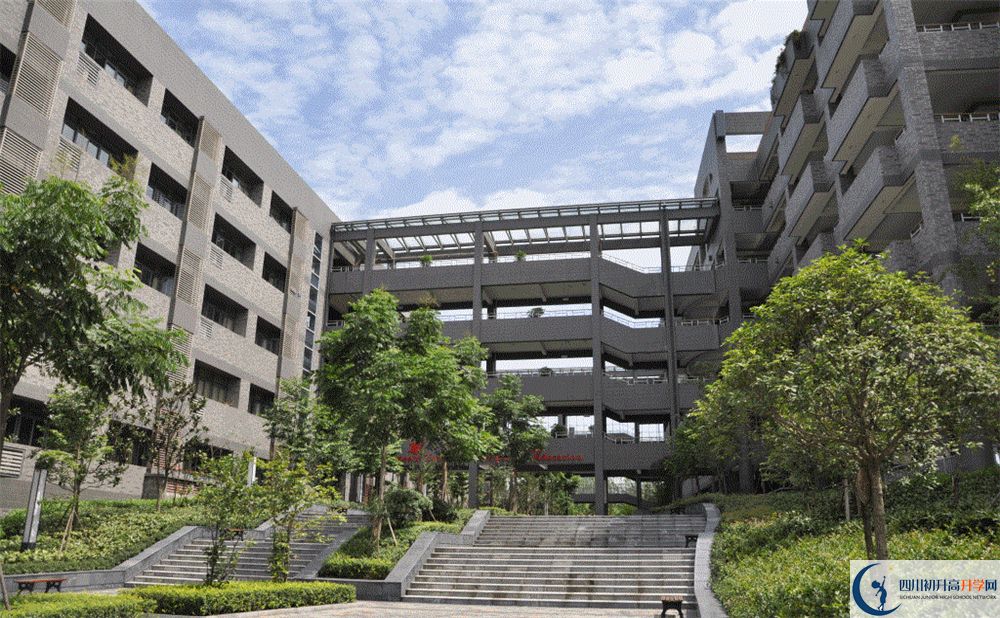 石室天府中學(xué)2020年高考人數(shù)是多少？