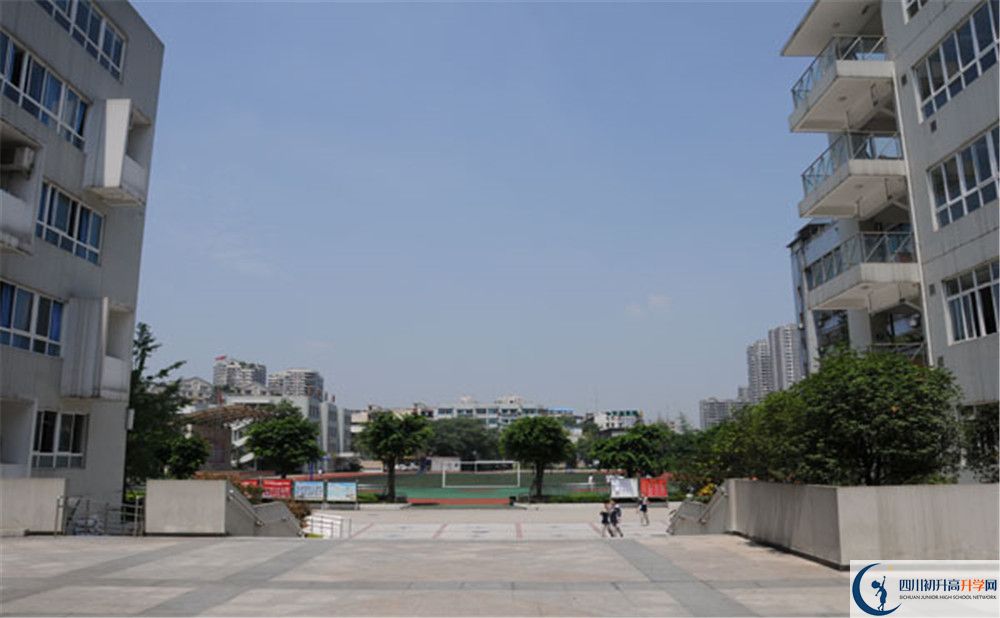 關(guān)于成都鐵路中學(xué)2020年招生計劃（含統(tǒng)招、調(diào)招、指標(biāo)等）