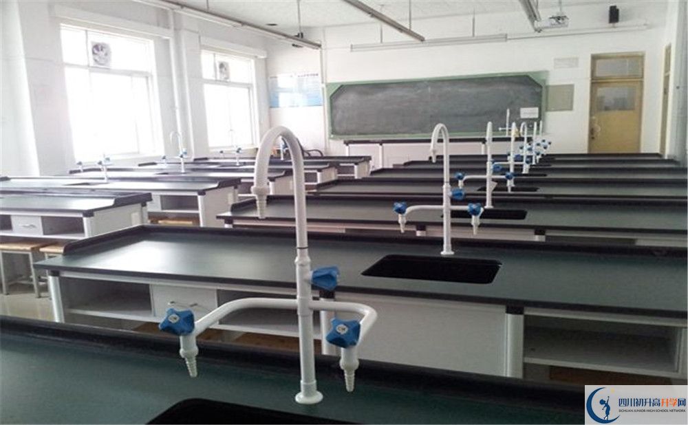 2020西南交通大學(xué)附屬中學(xué)初三畢業(yè)時間如何變化？