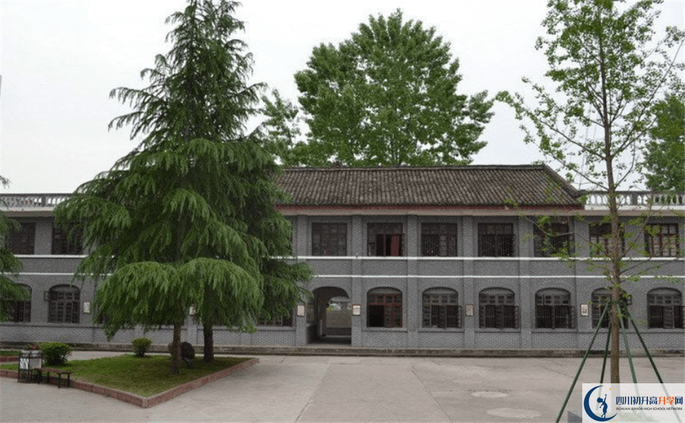 閬中市柏埡中學(xué)今年的錄取條件是否有變化？