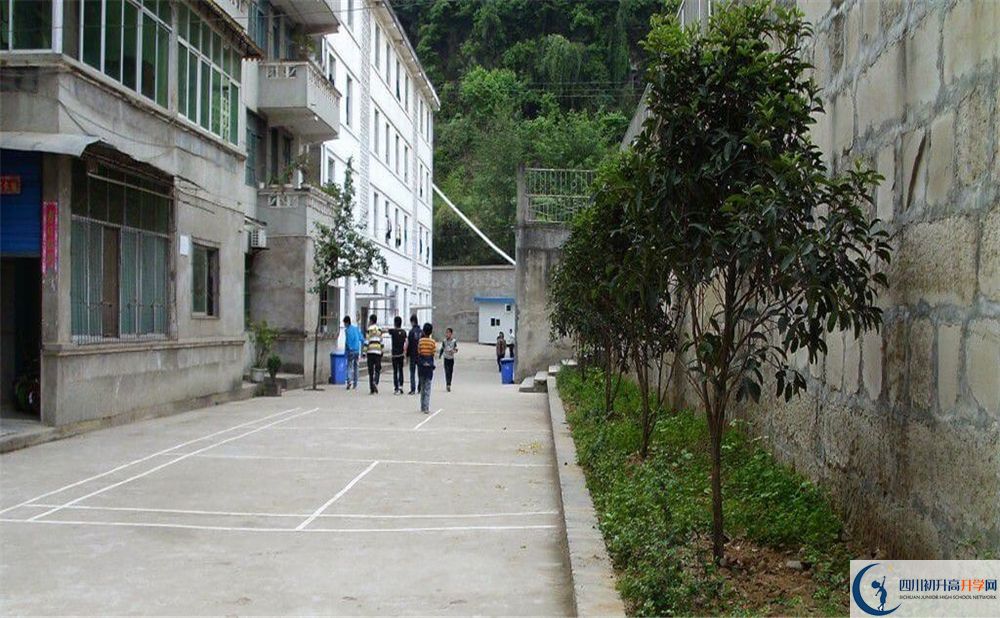 2020玉山中學(xué)錄取線是否有調(diào)整？