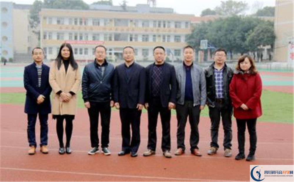 成都泰興中學(xué)2020年食堂怎么樣？